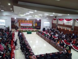 ANGGOTA DPRD MALUKU DILANTIK, BENHUR WATUBUN DAN IRAWADI JADI PIMPINAN DEWAN SEMENTARA