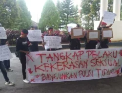 Gemafuru Berdemo di Depan Kantor DPRD Maluku