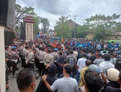Mapolda Maluku Jadi Titik Konsentrasi Aksi Mahasiswa dan OKP