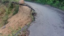 Nyawa Warga Taruhannya, Pemkot Ambon Jangan ‘Tidur’ Lihat Jalan Longsor di Letisel